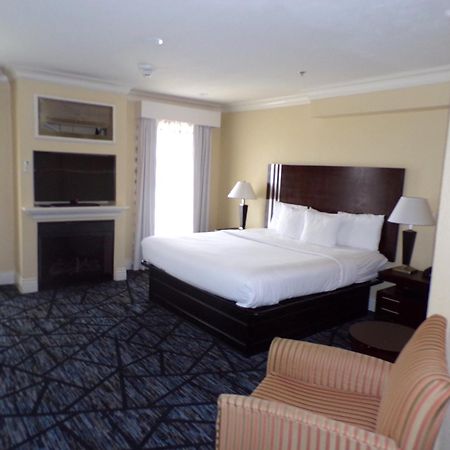 Niagara Crossing Hotel&Spa Lewiston Exterior foto