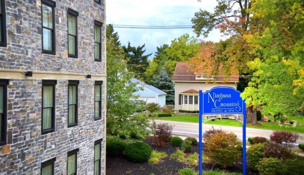 Niagara Crossing Hotel&Spa Lewiston Exterior foto